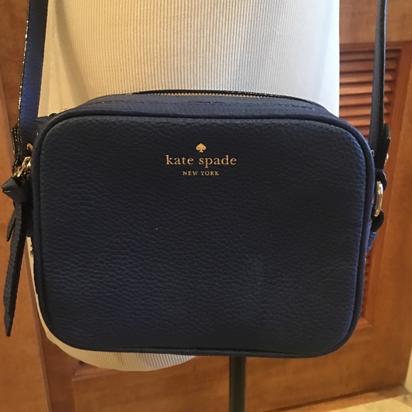 kate spade Handbags - NWOT  Kate Spade cross body double zipper purse